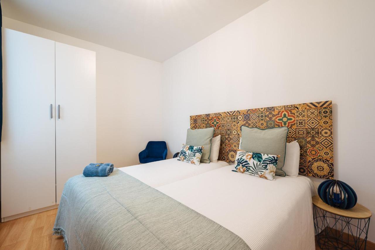 Apartamento Exclusivo Junto A La Catedral De Sevilla Luaran gambar