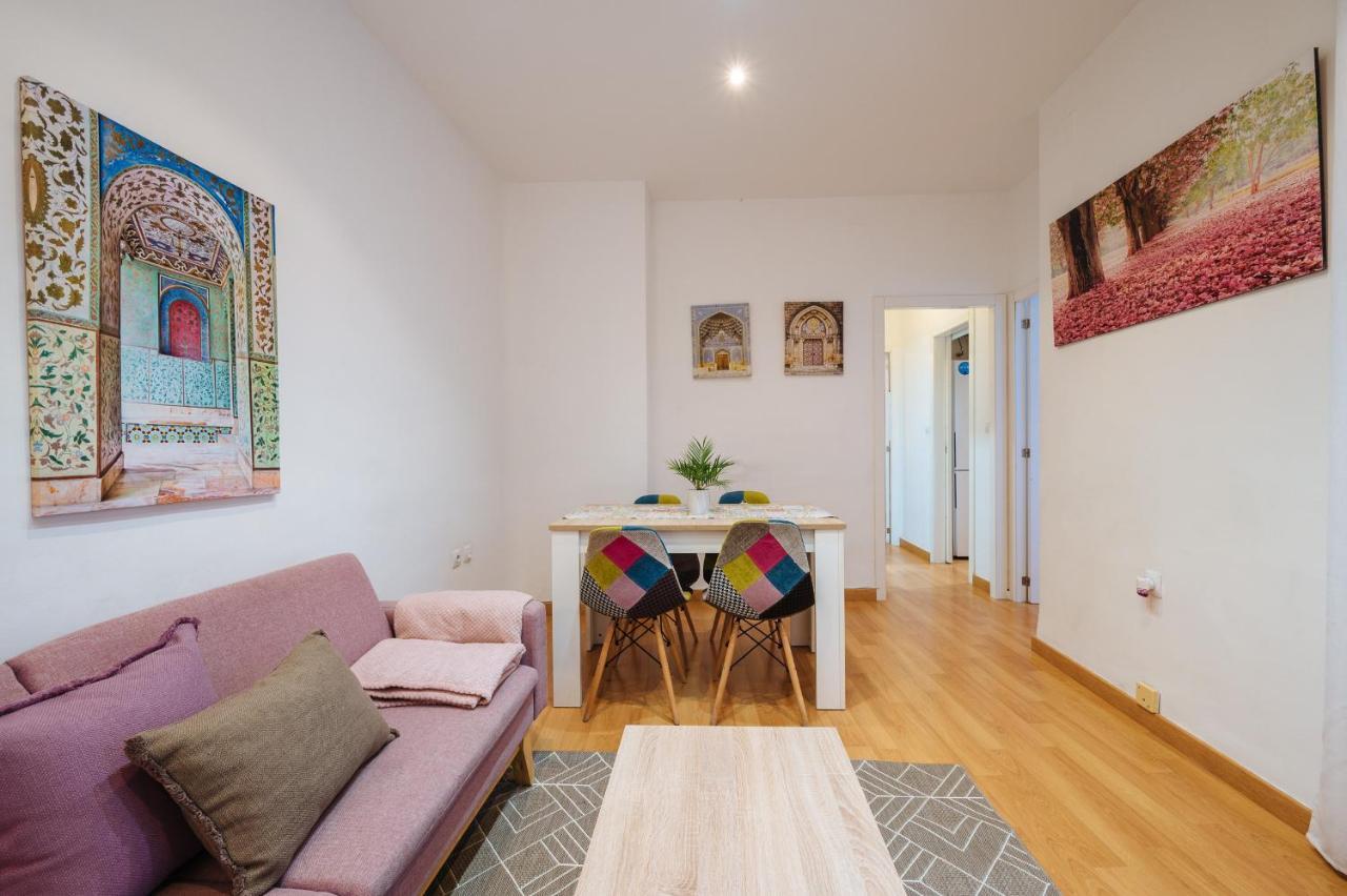 Apartamento Exclusivo Junto A La Catedral De Sevilla Luaran gambar