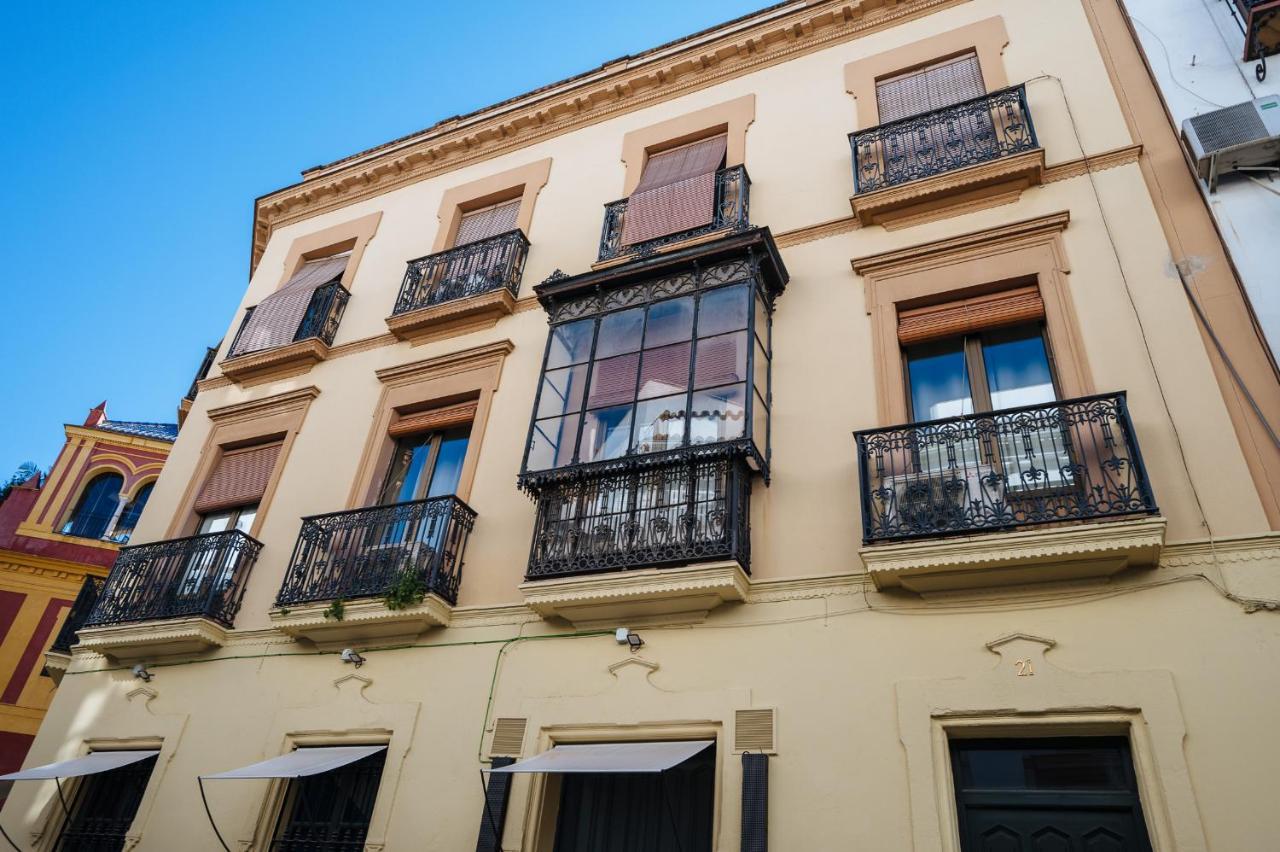 Apartamento Exclusivo Junto A La Catedral De Sevilla Luaran gambar